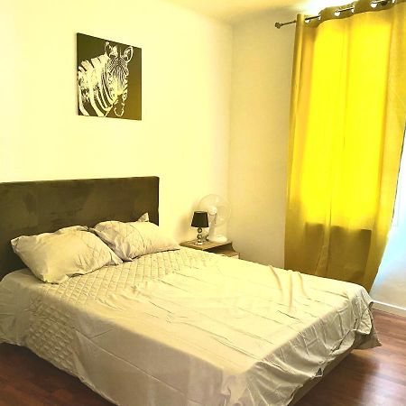 Appartement Quartier Populaire A Perpignan Exterior photo